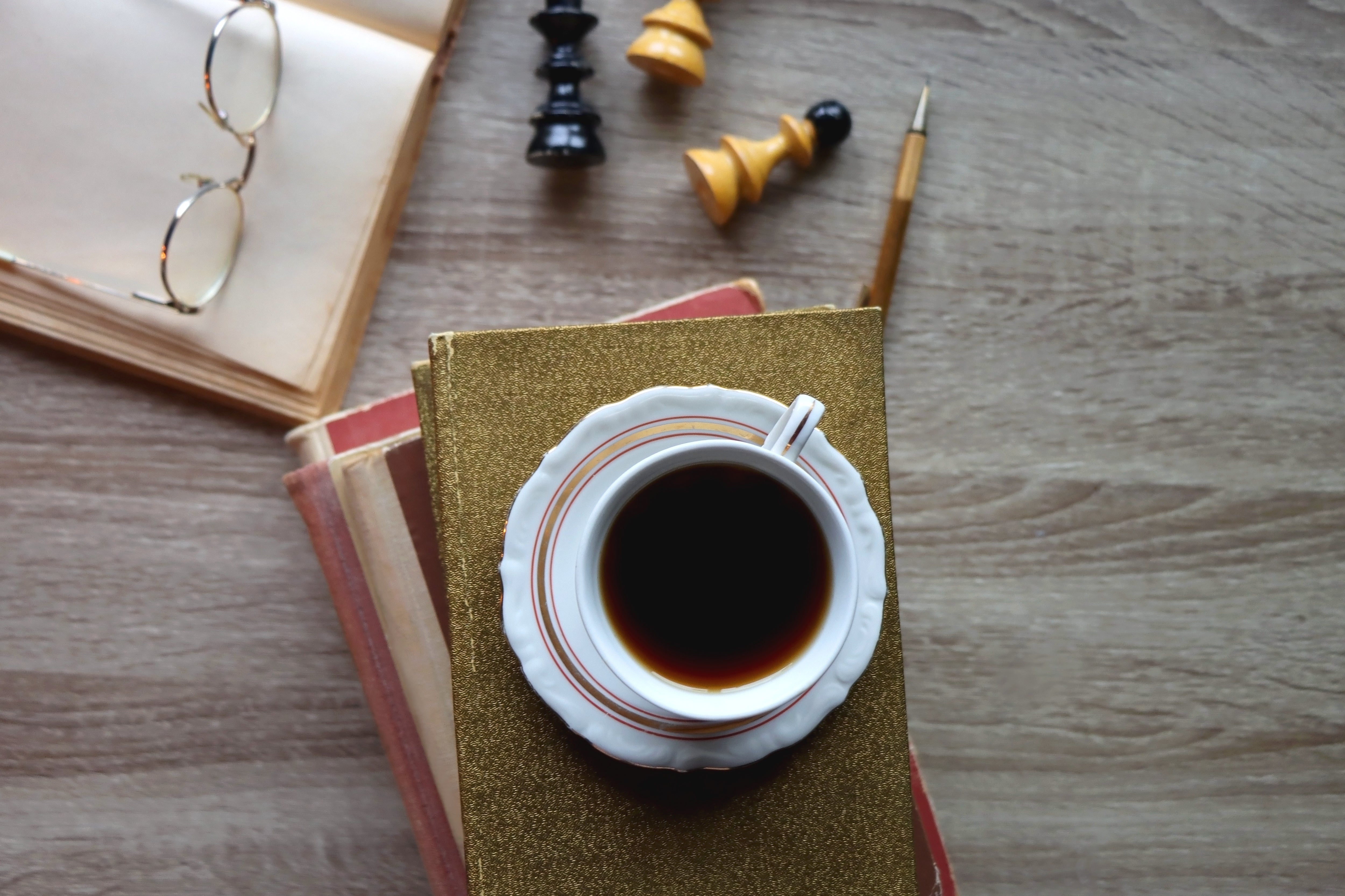 Fireside Comfort : A Perfect Father's Day Gift Packed with Fragrant Ingredients