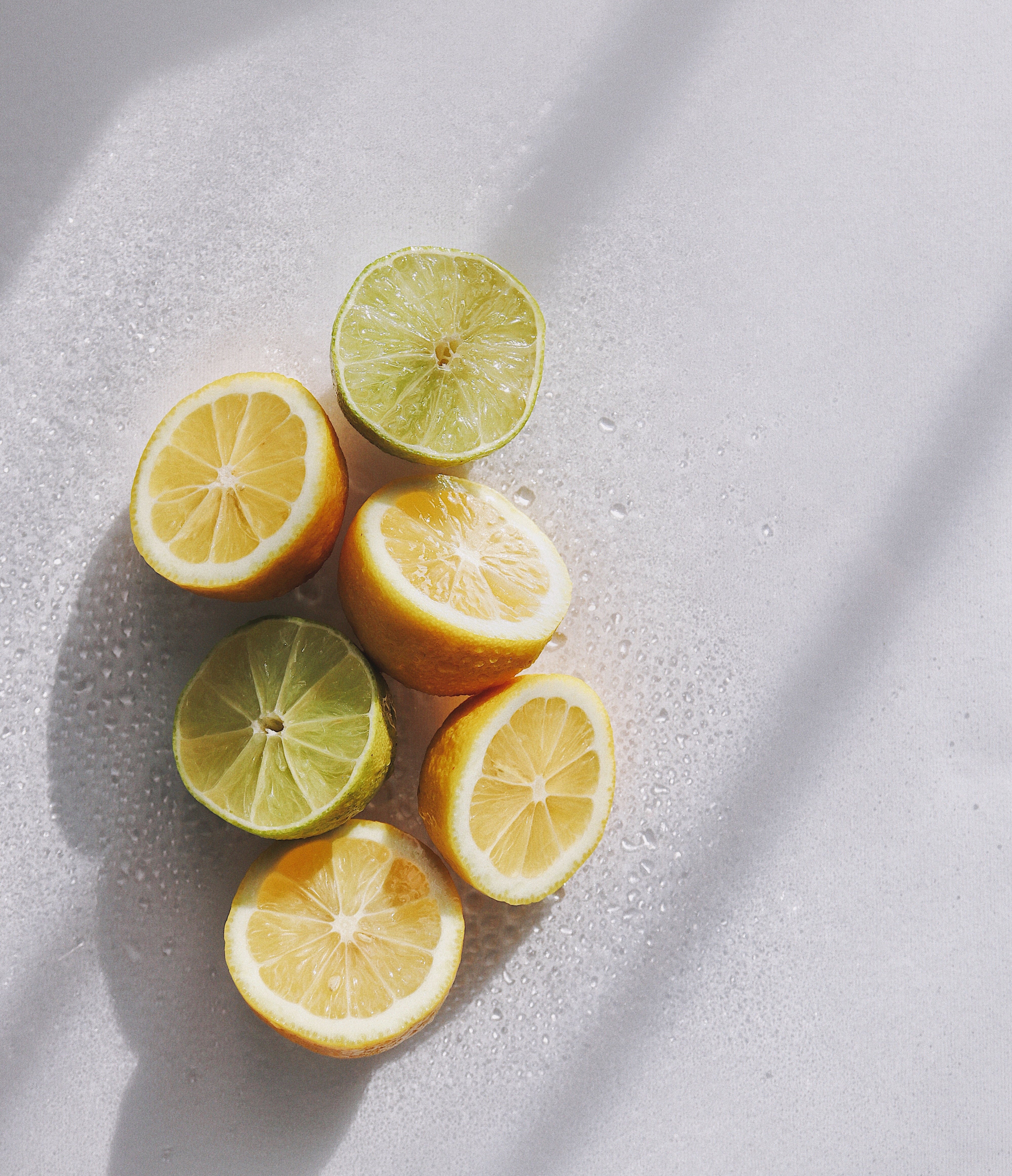What is bergamot and what does bergamot smell like?